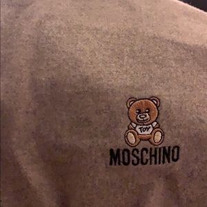Moschino scarf
